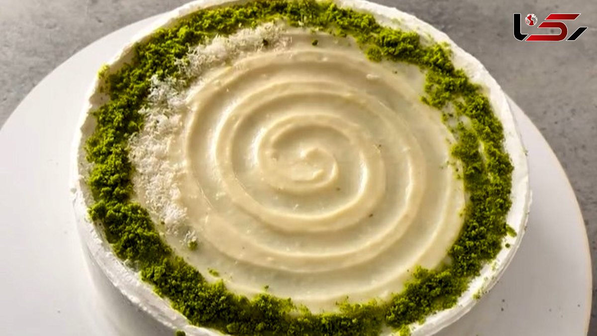 کیک اسفناج بهترین عصرانه پاییزی + فیلم