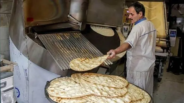 سهمیه بندی یا آزادسازی قیمت نان منتفی است