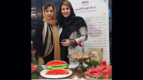 شبنم قلی‌خانی و فاطمه گودرزی در کنار سفره یلدا+عکس 