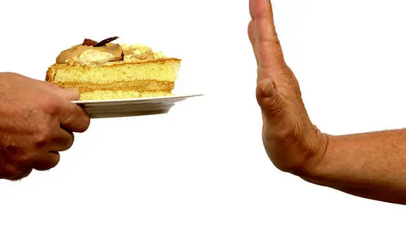 ترفندهای کنترل پرخوری/با این راهکارها لاغر بمانید