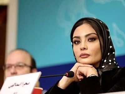 صحرا اسداللهی با «استایل پاییزی» خیره‌کننده، استعداد و سلیقه خود را همزمان به نمایش گذاشت / خوش پوشی کارگردان و چهره‌ای که با اصغر فرهادی وارد سینما شد!