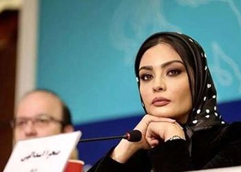 صحرا اسداللهی با «استایل پاییزی» خیره‌کننده، استعداد و سلیقه خود را همزمان به نمایش گذاشت / خوش پوشی کارگردان و چهره‌ای که با اصغر فرهادی وارد سینما شد!