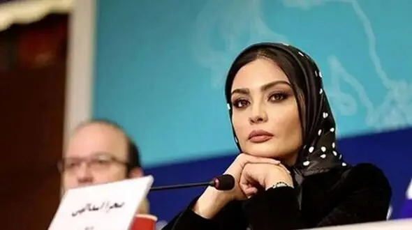 دکوراسیون آنتیک ویلای صحرا اسداللهی؛ فرش اسلیمی و فضای سنتی که دل می برد