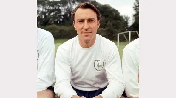 اسطوره تاتنهام در بیمارستان بستری شد