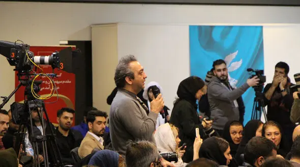حاشیه های اولین روز جشنواره فیلم فجر