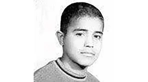 در انتظار پایان 59 سال بی‌هویتی / این مرد به دنبال خانواده اش است + عکس