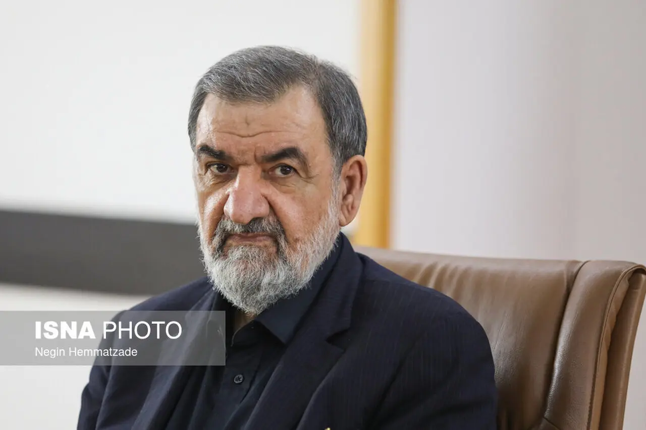توئیت انگلیسی محسن رضایی خطاب به آمریکا؛ ایران چه زمانی مذاکره را می پذیرد؟