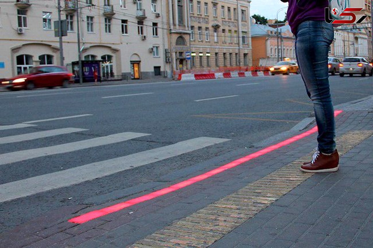 چراغ راهنمایی جدید برای عابران پیاده در کشور روسیه +عکس