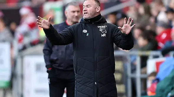 تحقیر اسطوره سرخ ها به دلیل مستی