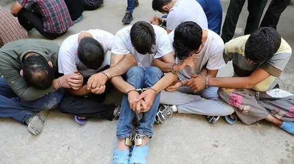 عملیات ویژه برای انهدام باند مخوف مسلح در زاهدان / سردسته باند کشته شد