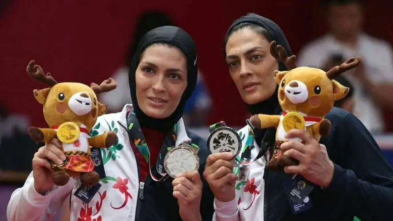 خواهر و برادران قهرمان ملی