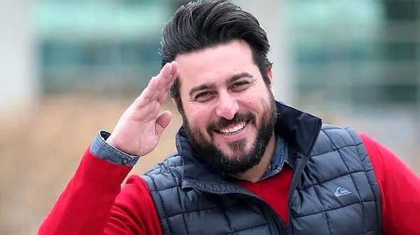 محسن کیایی و خانواده اش + فیلم و عکس