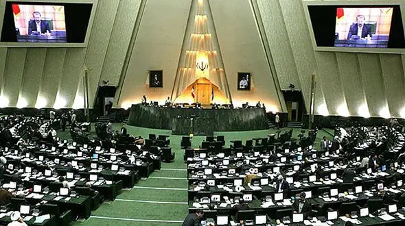 خانواده های دارای 3 فرزند خانه دار می شوند