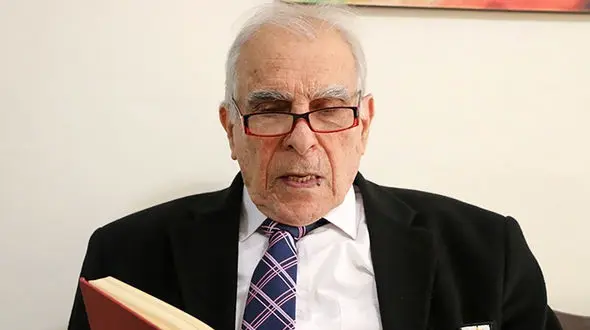 واکنش صریح تاریخ‌دان بزرگ ایرانی به اقدام ترامپ برای تغییر نام خلیج فارس: اسم «آمریکا» را هم می‌شود «آزتک» گذاشت؟ + فیلم