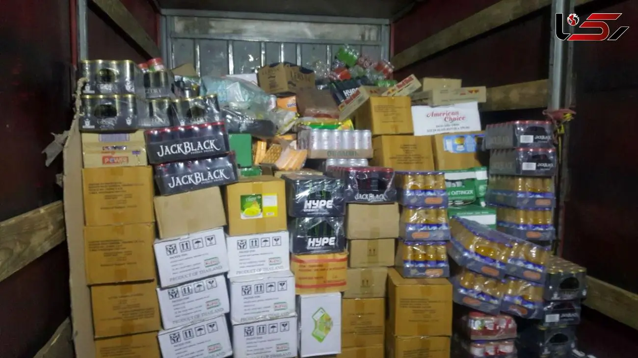 کشف نوشیدنی خارجی قاچاق در دورود