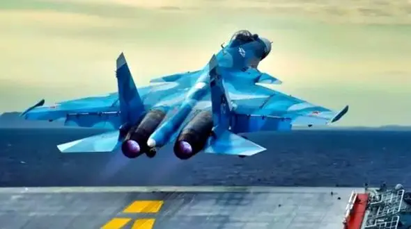 شوک بزرگ به صنعت هوافضای روسیه؛ چرا سوخو-33 در آزمون جنگنده‌های ناونشین مردود شد؟