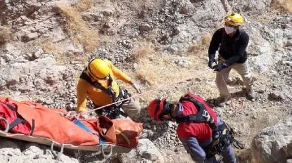 جسد یک زن در ارتفاعات کوه صفه اصفهان کشف شد