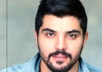 رونمایی از مادر جوان و محجبه سینا مهراد، شهاب سریال ازیادرفته/ سایشون مستدام+عکس