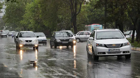  هشدار زردرنگ؛ بارش باران و رعد و برق در کدام استانها/ آب‌های شمال و جنوب کشور مواج می‌شوند