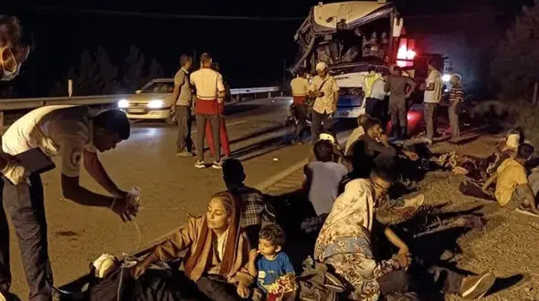 اسامی حادثه دیدگان تصادف اتوبوس با تریلی + عکس و جزئیات