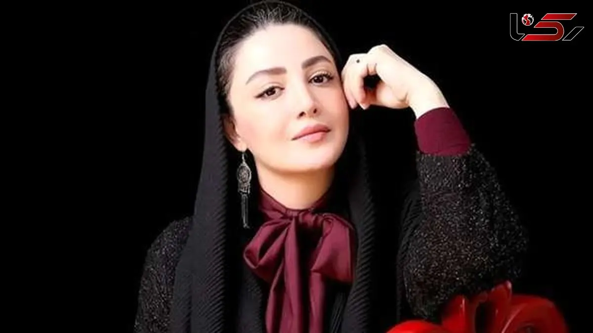 نگاهی به دکوراسیون خانه شیلا خداداد با قاب های هنری مزین شده با قاب عکس نوستالژی خانوادگی و تابلوهای هنری