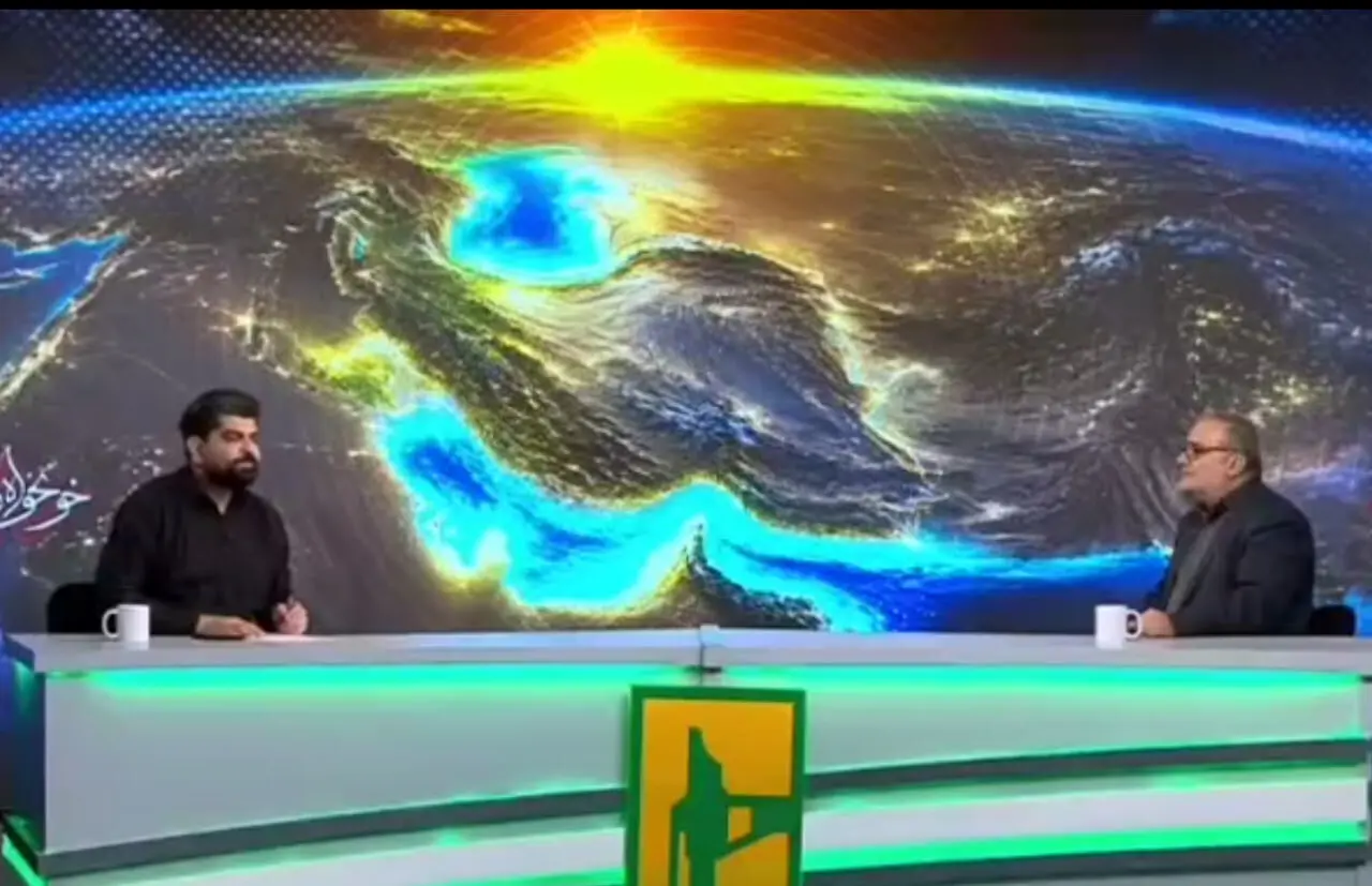 رفتار غیرمنتظره مجری صداوسیما روی آنتن زنده؛ خودکار پرت شد!