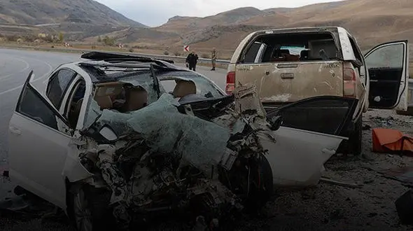 کدام شرکت های بیمه بهتر و سریعتر خسارت پرداخت می‌کنند؟