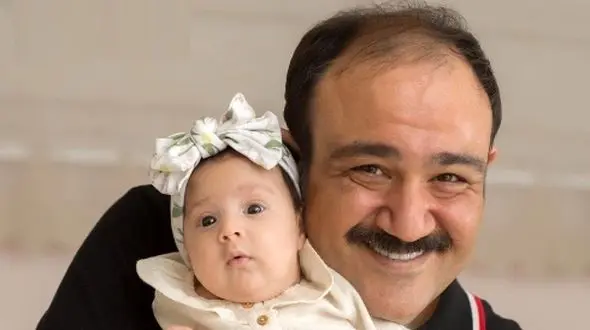 نگاهی به خاله بازی هانا، دختر مهران غفوریان با اسباب بازی لاکچری / دختر قند عسل باباست بالاخره براش سنگ تموم میذاره