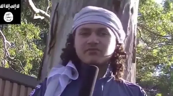 این فیلم کری خواندن، 2 داعشی را به دام انداخت + فیلم و عکس