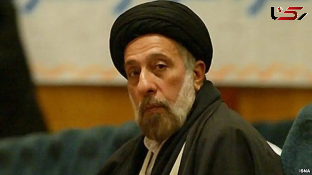 هادی خامنه‌ای انصراف داد
