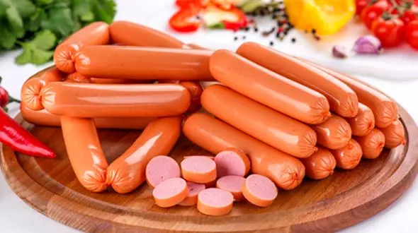 آموزش قدم‌ به‌ قدم طرز تهیه سوسیس خانگی