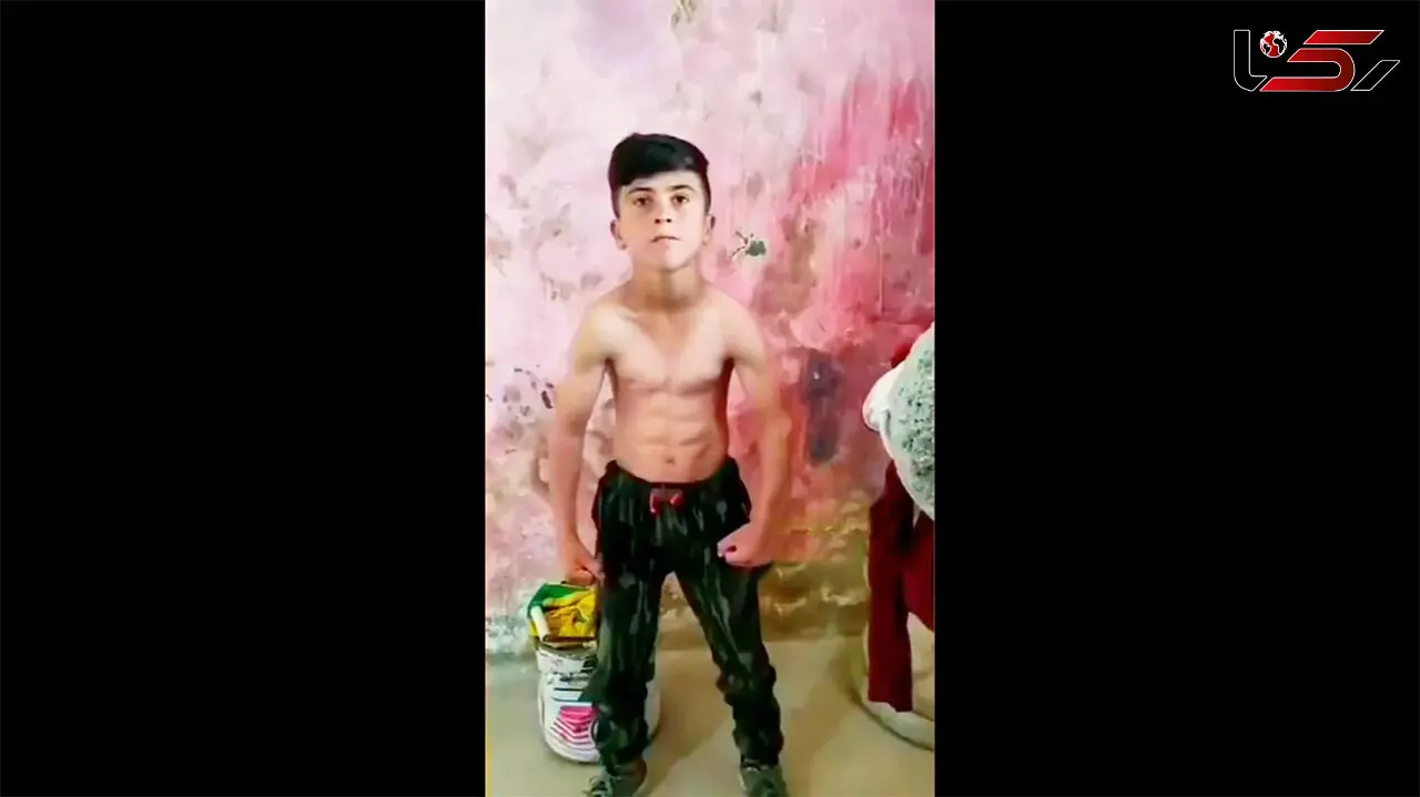 به احترام این پسربچه ایرانی باید ایستاد ! + فیلمی که نمی دانید بخندید یا گریه کنید !   