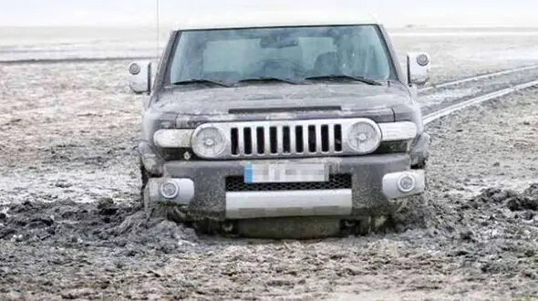  هیجان و خطرات کویرنوردی و بی‌راهه‌نوردی برای جوانان