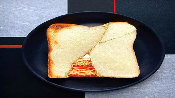 نقاشی های این خانم را روی نان تست ببینید + عکس