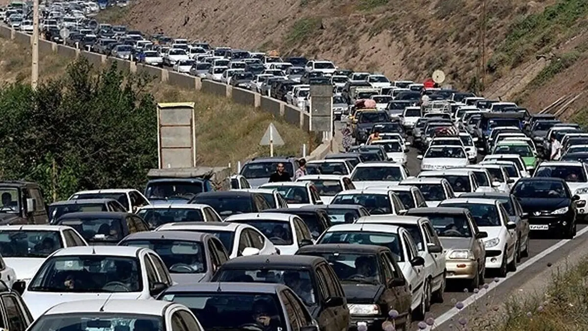 فیلم ترافیک سنگین در محور چالوس و آزادراه تهران - شمال