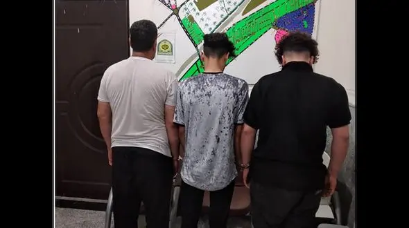 بازداشت 3 مرد با حقه های فراوان در آبادان + عکس 