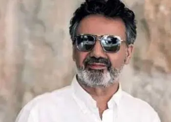 دانلود آهنگ باشکوه معین به نام همه دنیای من / می خونم به هوای تو پریچهر