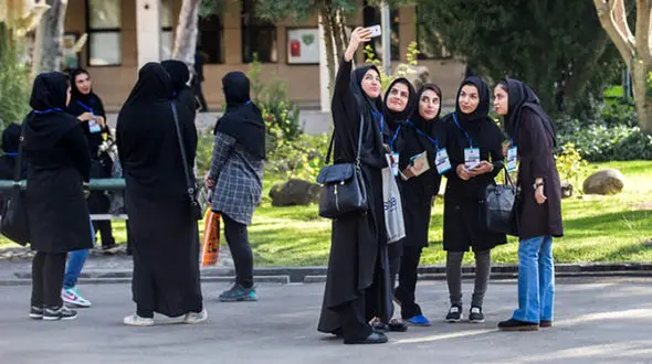 دولت برای زنان تحصیلکرده بیکار برنامه ندارد/ زنان متاهل  بدون کار آمار بیشتری دارند/ هزینه تحصیل هر نفر یک میلیون دلار