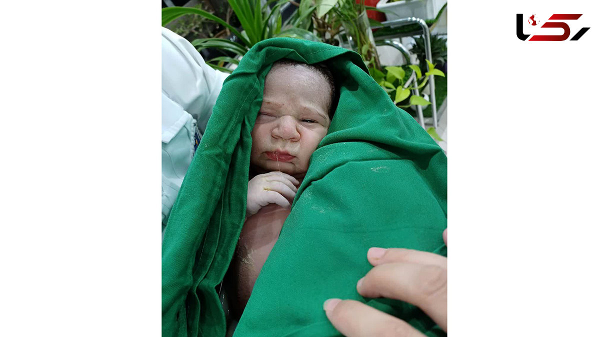 نجات جان زن باردار نیشابوری و نوزادش توسط پلیس وظیفه شناس و همسرش + عکس