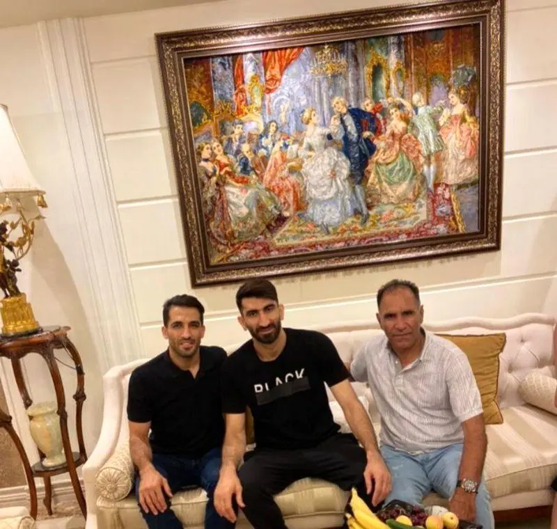 بیرانوند در خانه اش