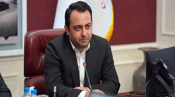 محسن سیفی در اولین نشست سراسری با مدیران اعلام کرد: رضایت مشتری، توانمندسازی کارکنان و اصلاح ساختار؛ سه اولویت بانک ملی ایران