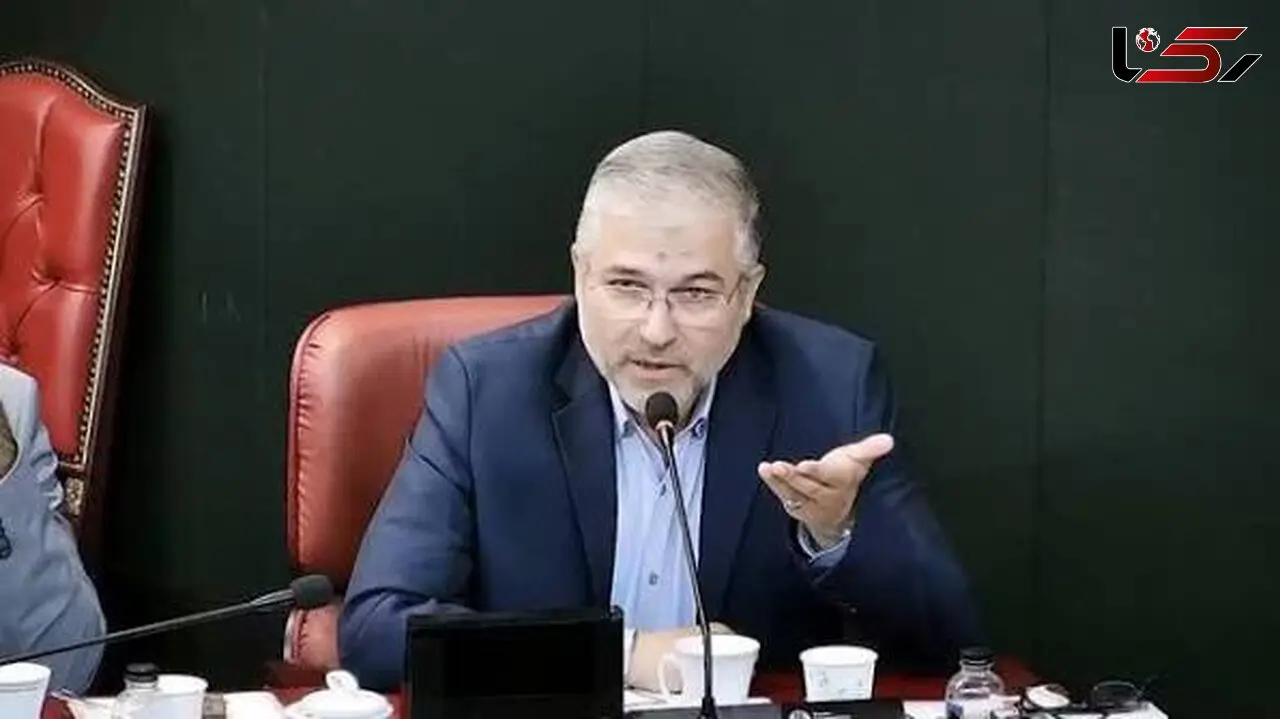 عضو کمیسیون کشاورزی مجلس: ارزپاشی و سکه‌پاشی ممنوع شود/بزرگ‌نمایی آثار تحریم‌ها توسط هر مسئولی، دادن گرای به دشمن است 