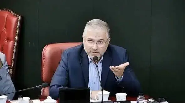 عضو کمیسیون کشاورزی مجلس: ارزپاشی و سکه‌پاشی ممنوع شود/بزرگ‌نمایی آثار تحریم‌ها توسط هر مسئولی، دادن گرای به دشمن است 