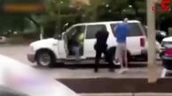لحظه گلوله باران یکی از تروریست‌های مرتبط با حمله به مسلمانان نیوزیلند توسط پلیس + فیلم