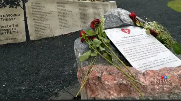 ببینید / بنای یادبود قربانیان هواپیمای اوکراینی در کانادا / کاشت 176 درخت به نام مسافران + فیلم