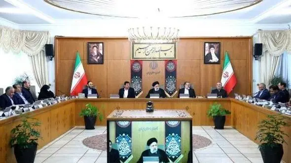 دستور رئیس‌جمهور برای پرداخت وام اربعین به صورت قرض‌الحسنه