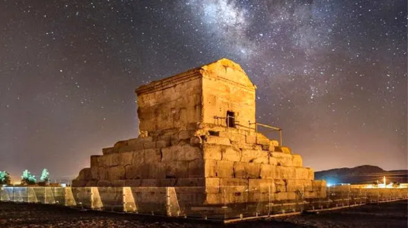 اولین چهره واقعی  کوروش کبیر ! / کولاک هوش مصنوعی را ببینید + عکس پادشاه ایرانی