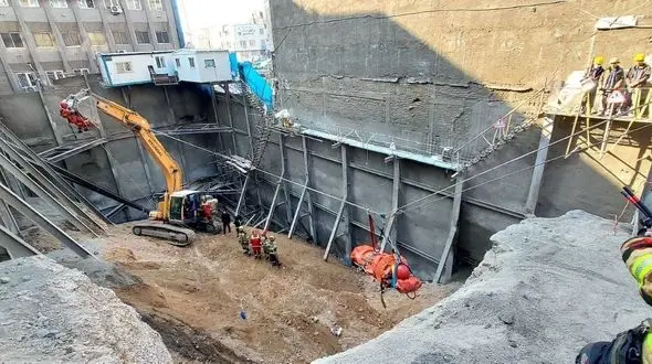 نارضایتی از عملکرد وزارت کار و تأمین اجتماعی: کارگران ساختمانی هنوز بیمه نشده‌اند!