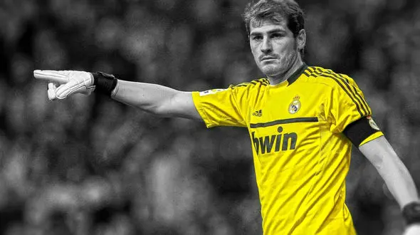 خطرناک ترین موقعیت های گل که ایکر کاسیاس مهار کرد + فیلم