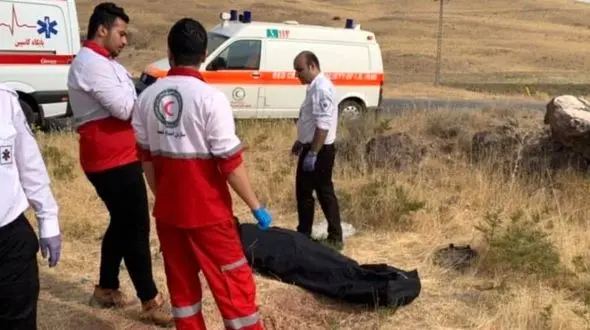 برخورد ۲ دستگاه تریلی در تاکستان دو مرگ تلخ را رقم زد + عکس